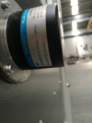 Guillotine Paper Cutter 1640mm with hydraulic system and Omron PLC Programm control system