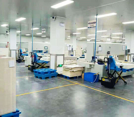 Electric lift and mobile forklift