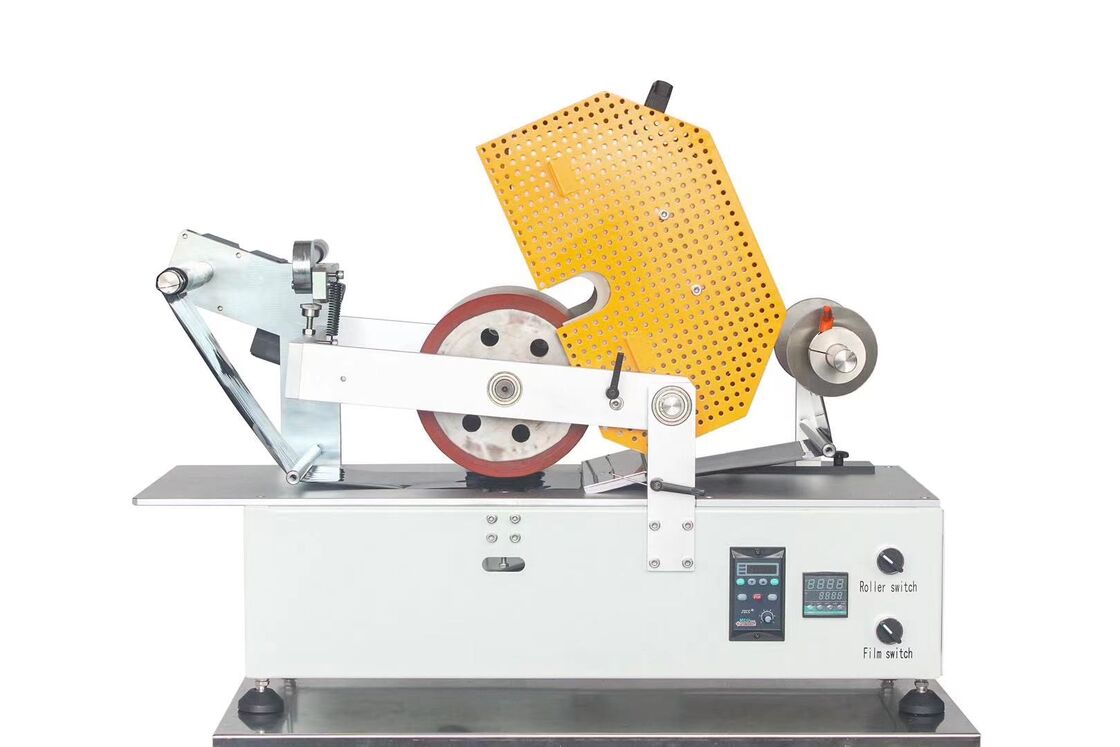 Car License plate hot stamping machine with thermal transfer foil, vehicle number plate hot stamping machine